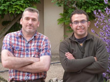 Imagen Víctor Sanz y Luis Ramos presentan un disco-libro con 34 piezas del folklore tradicional segoviano recuperadas del archivo de la Sección Femenina