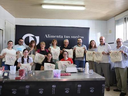 Imagen El obrador de Delicias de Cuéllar, en Vallelado acoge con éxito la primera jornada dedicada al helado artesano en la provincia