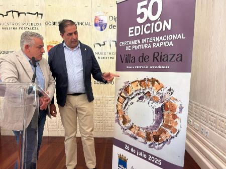 Imagen La Diputación de Segovia apoya de nuevo el Certamen Internacional de Pintura Rápida ‘Villa de Riaza’, que cumple este año su primer...